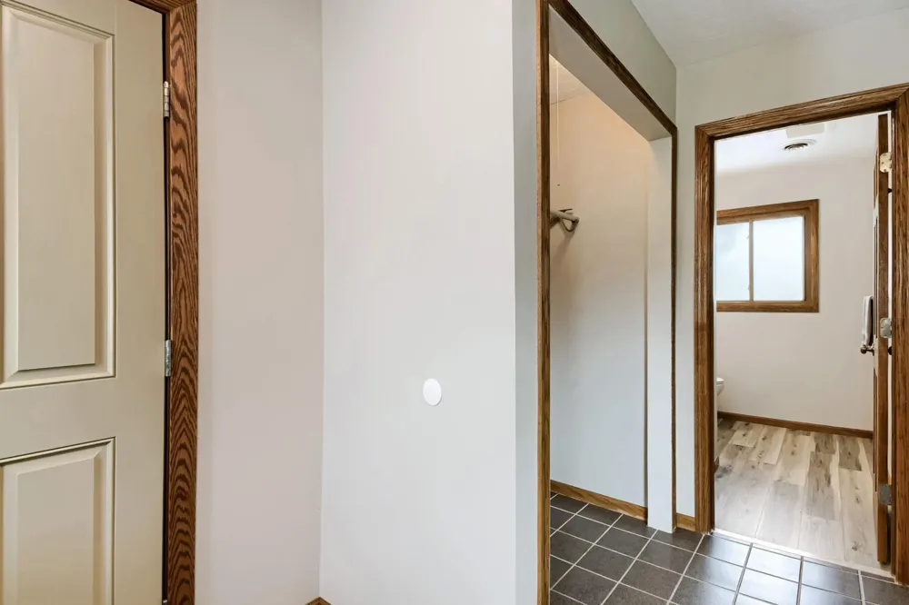 227 Dawn Avenue Shoreview, MN 55126