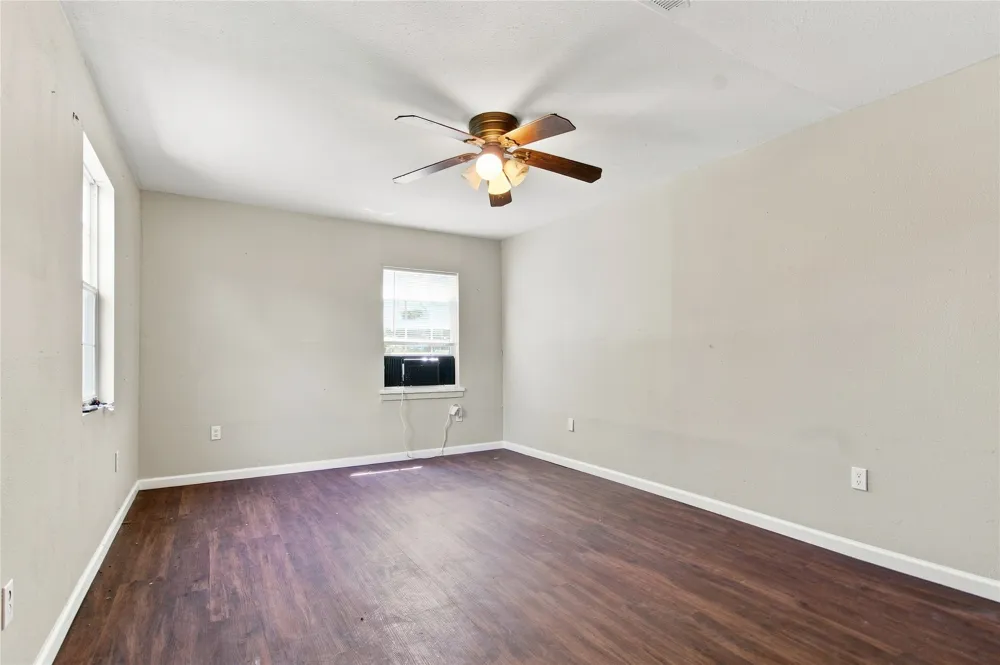 1707 Dakar Street Shreveport, LA 71107