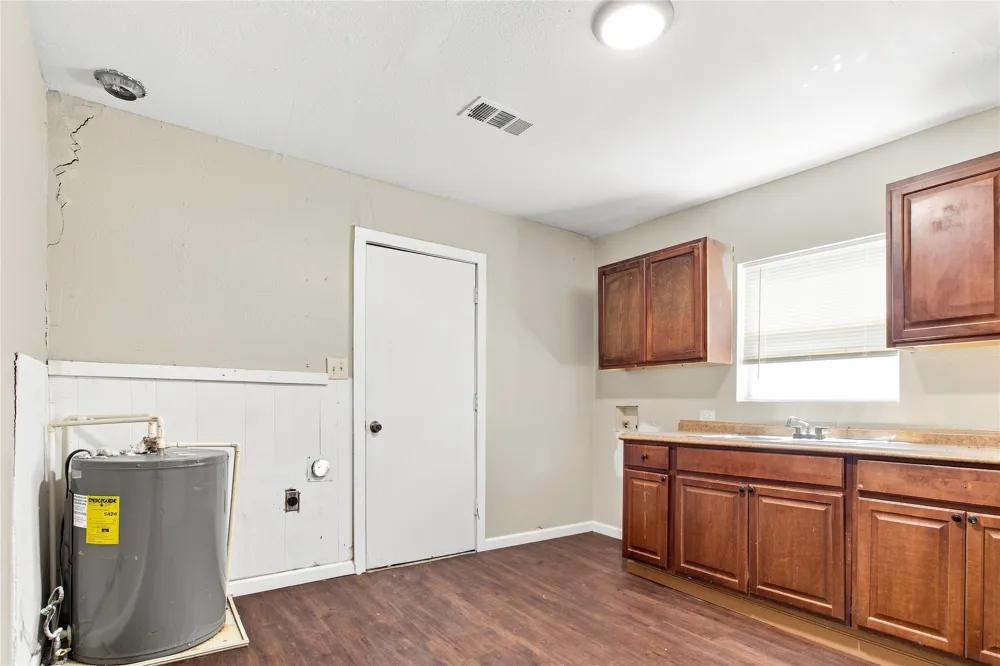 1707 Dakar Street Shreveport, LA 71107
