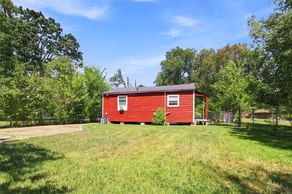 1707 Dakar Street Shreveport, LA 71107