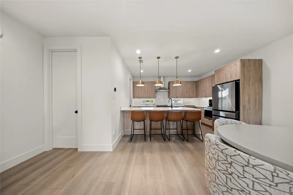 2166 Lovedale Avenue #102 Dallas, TX 75235