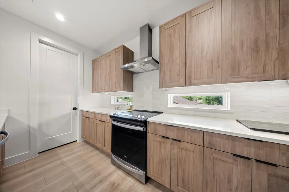 2166 Lovedale Avenue #102 Dallas, TX 75235