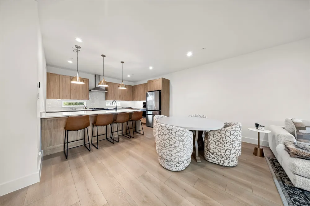 2166 Lovedale Avenue #102 Dallas, TX 75235