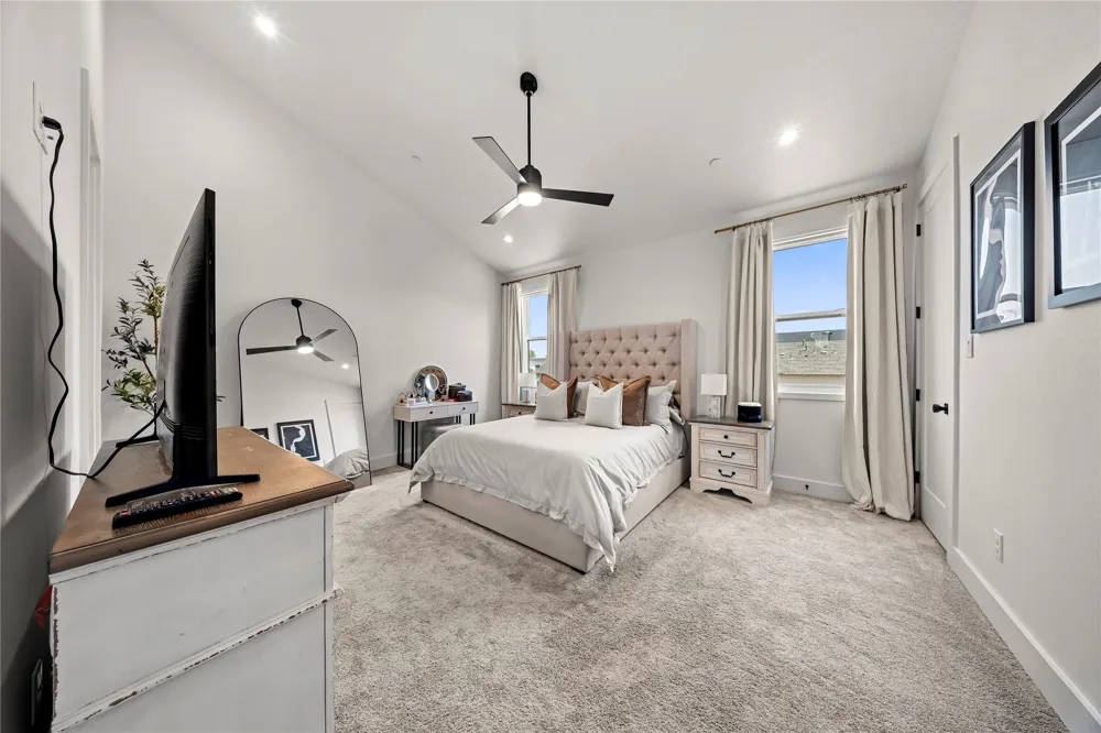 2166 Lovedale Avenue #102 Dallas, TX 75235