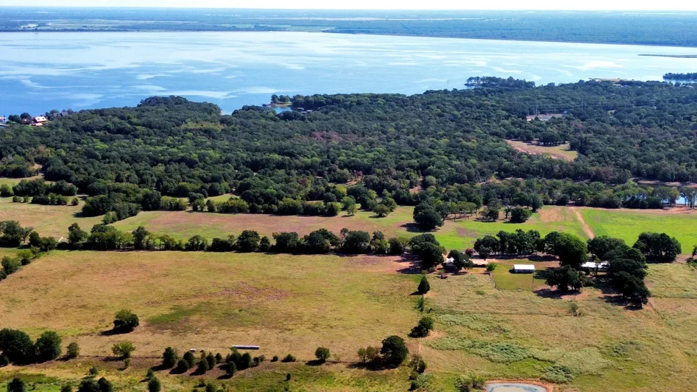 1 FCR 196 Streetman, TX 75859