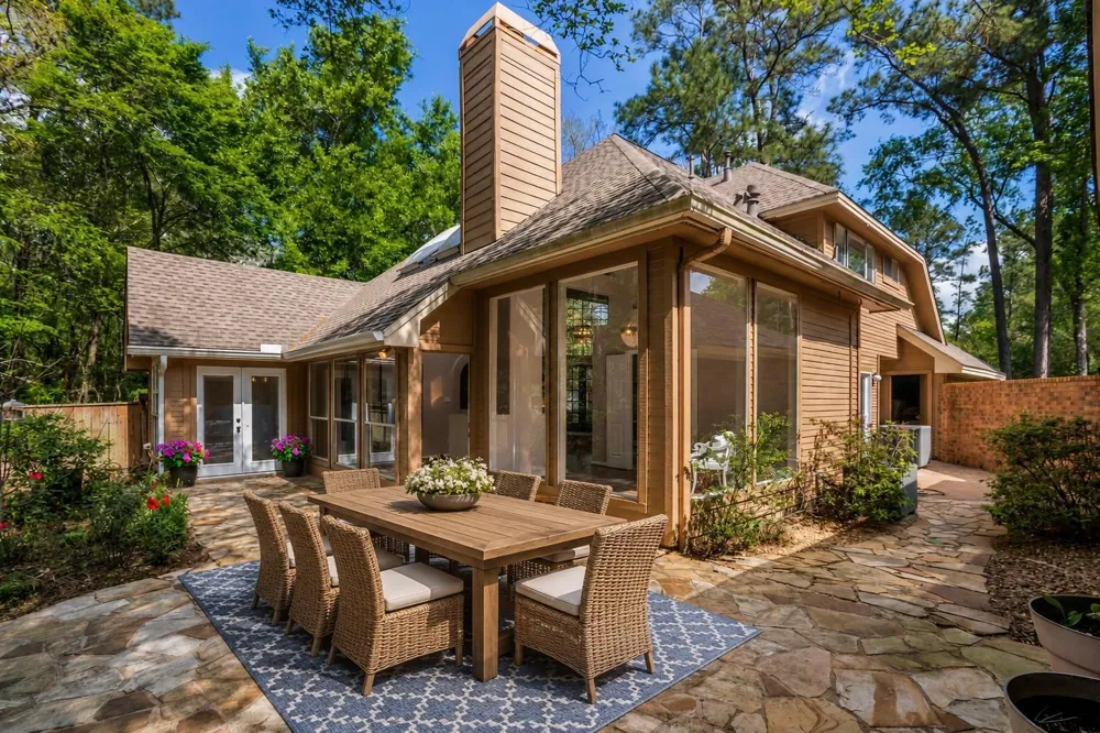 22 Cedar Chase Place The Woodlands, TX 77381