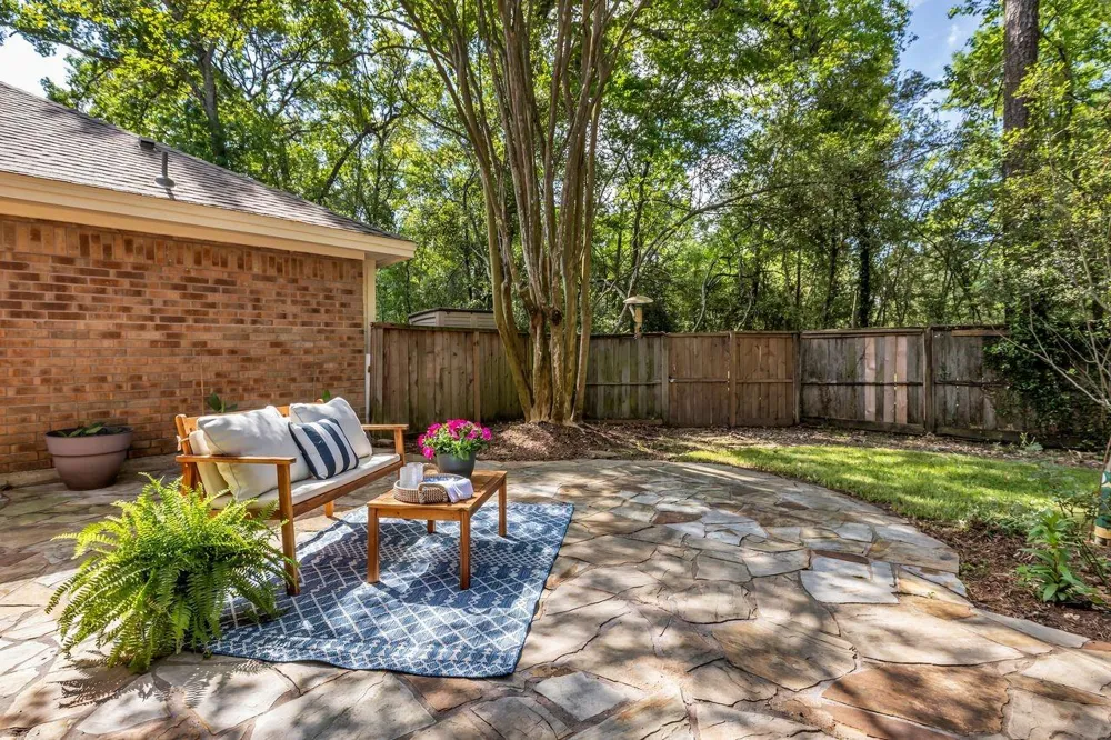 22 Cedar Chase Place The Woodlands, TX 77381