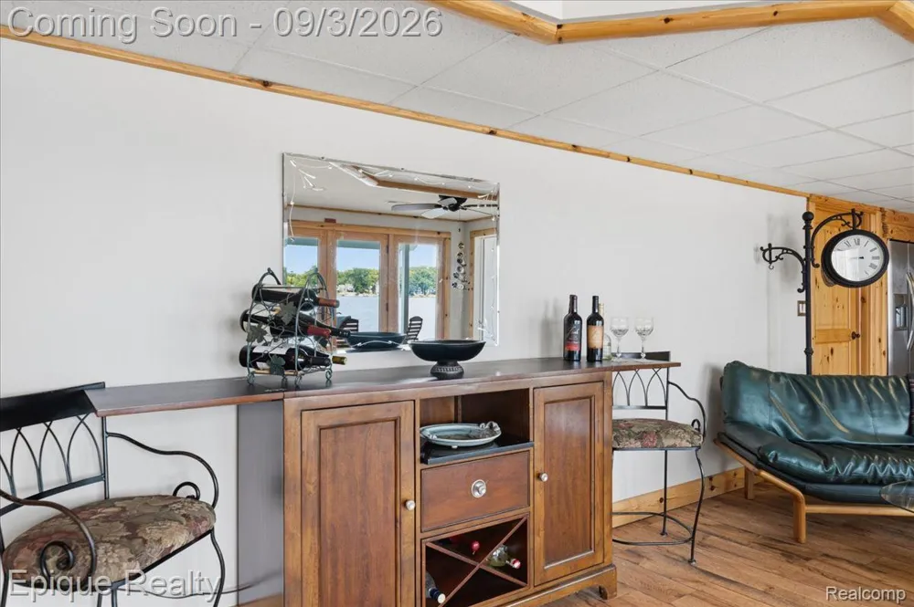 51 Crescent Avenue Lake Orion Village, MI 48362