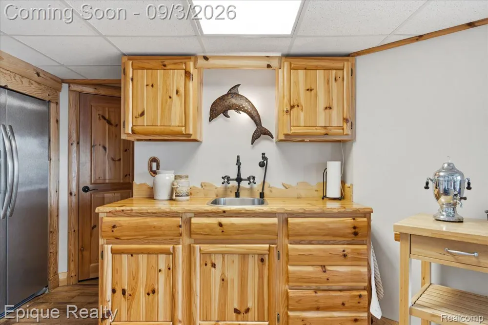 51 Crescent Avenue Lake Orion Village, MI 48362