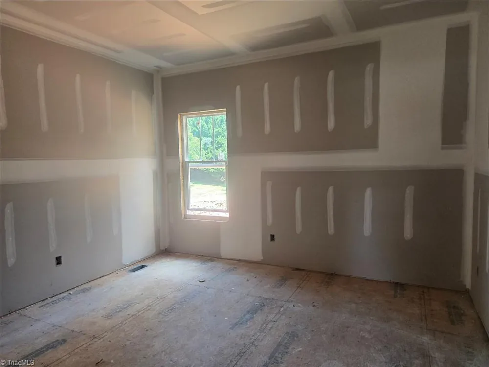 2850 Leonard Road Lexington, NC 27295
