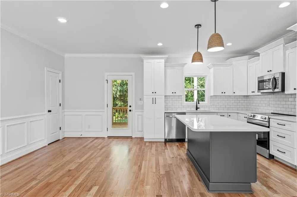 2850 Leonard Road Lexington, NC 27295