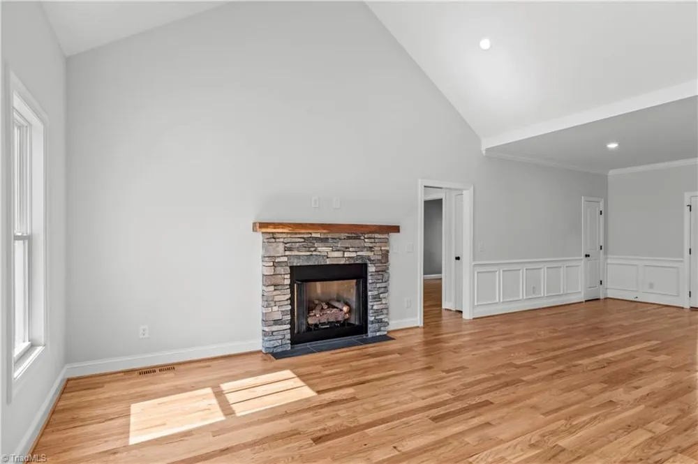 2850 Leonard Road Lexington, NC 27295