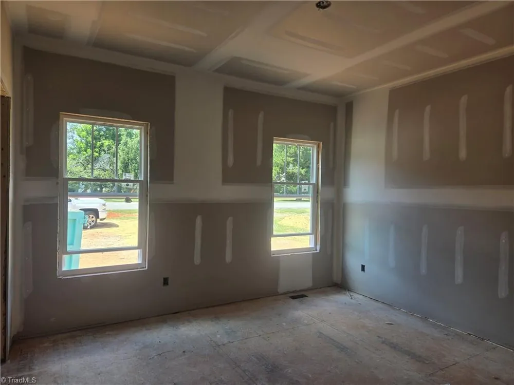 2850 Leonard Road Lexington, NC 27295