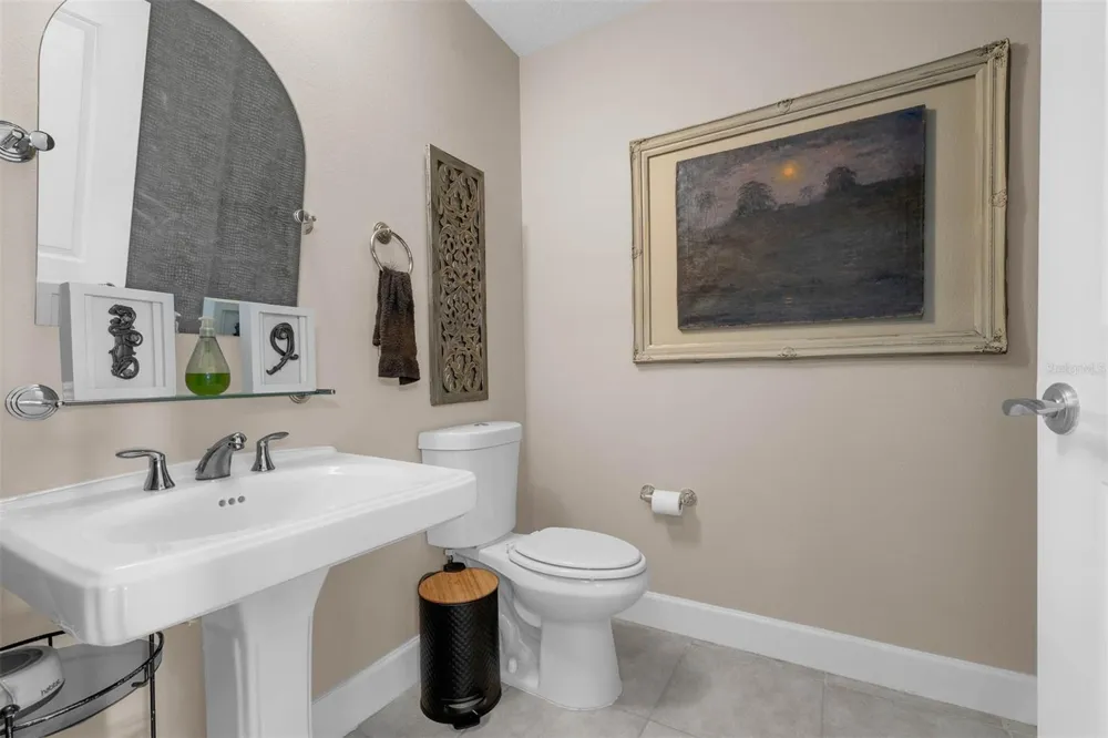 100 S EOLA DRIVE #1005 Orlando, FL 32801