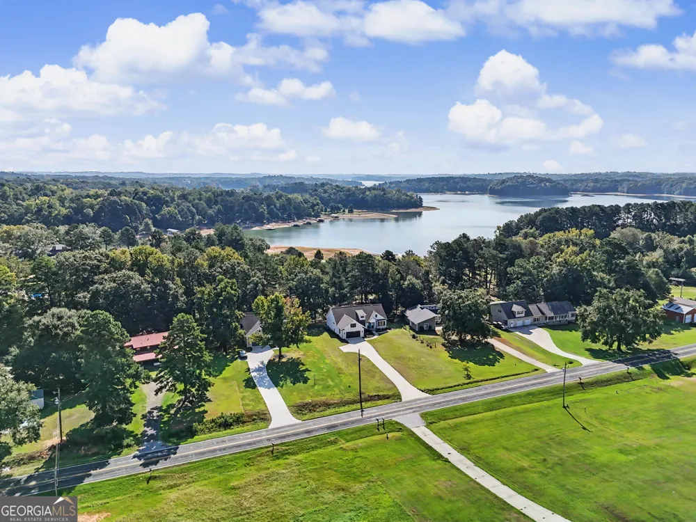 701 Coneross Creek RD Seneca, SC 29678