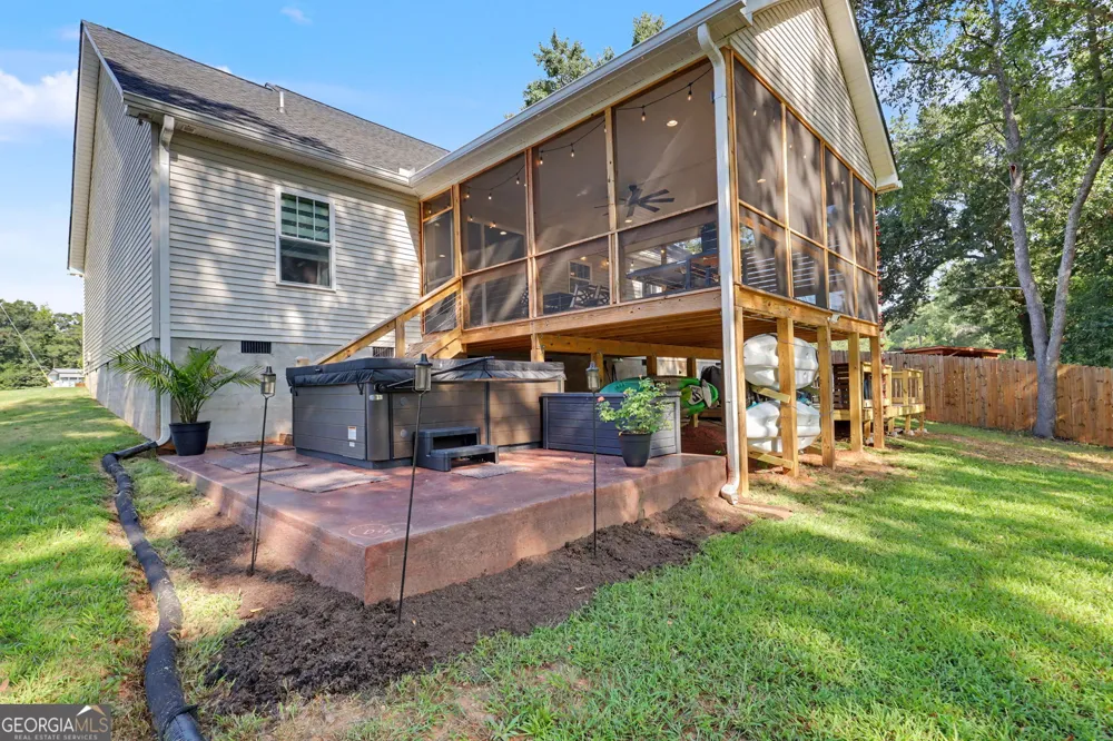 701 Coneross Creek RD Seneca, SC 29678