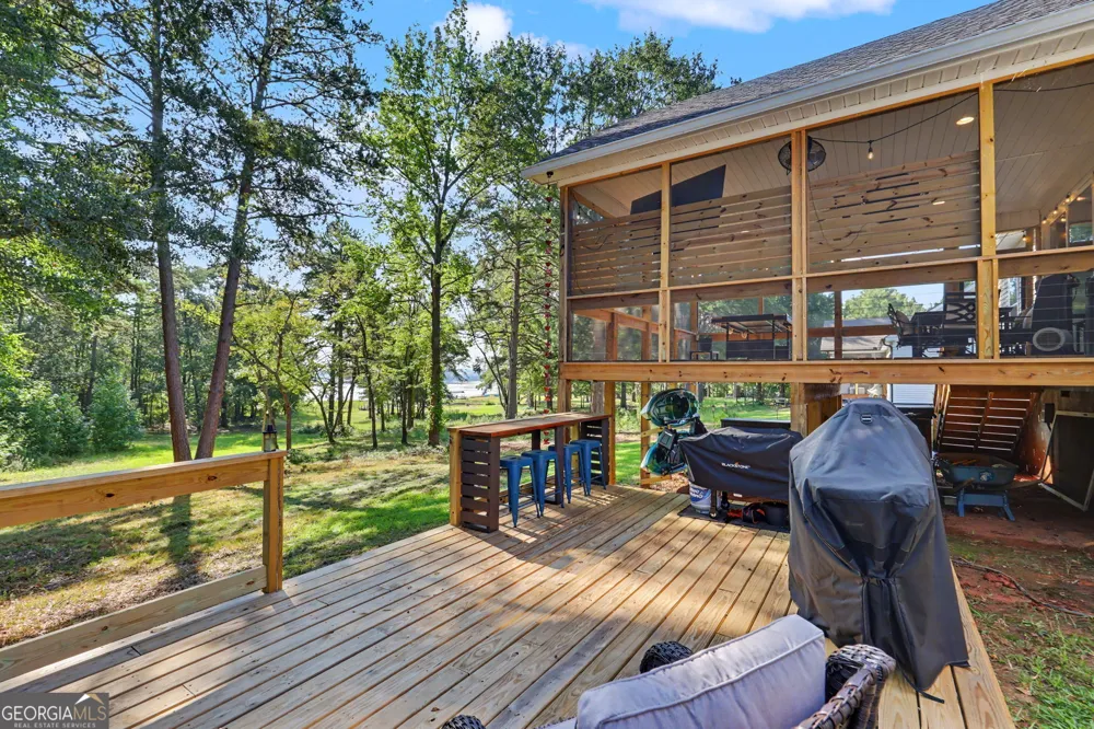 701 Coneross Creek RD Seneca, SC 29678