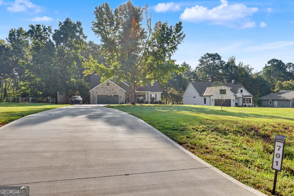 701 Coneross Creek RD Seneca, SC 29678
