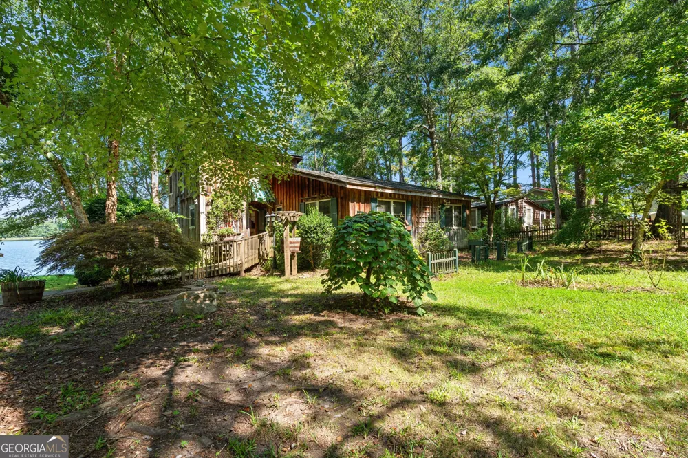 30 Peachtree DR Sharpsburg, GA 30277