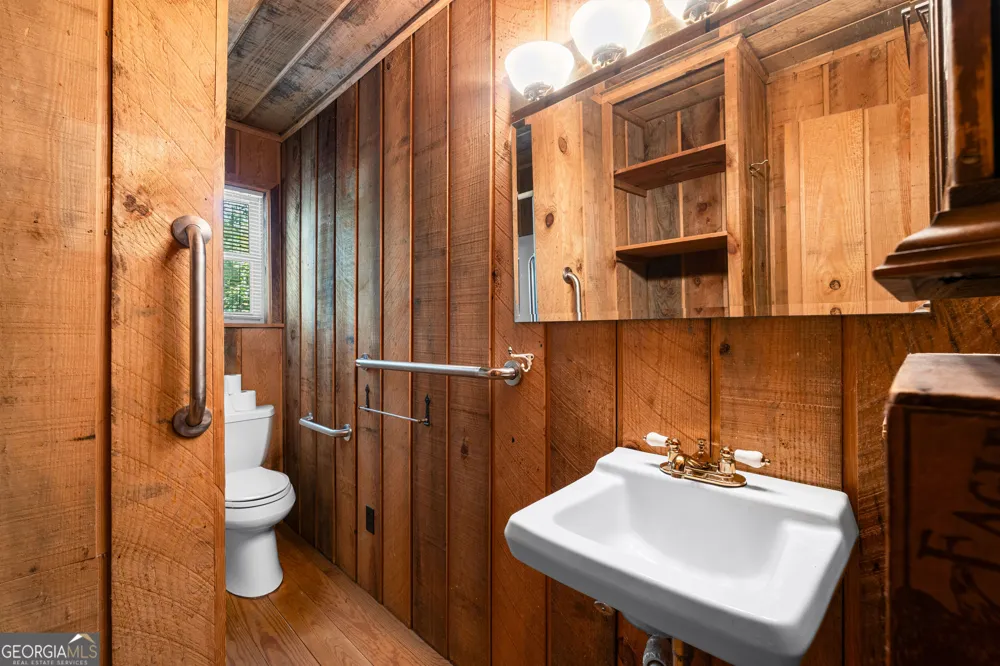 30 Peachtree DR Sharpsburg, GA 30277