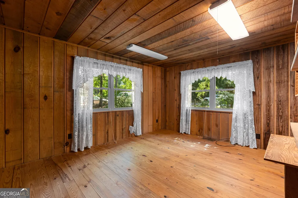 30 Peachtree DR Sharpsburg, GA 30277