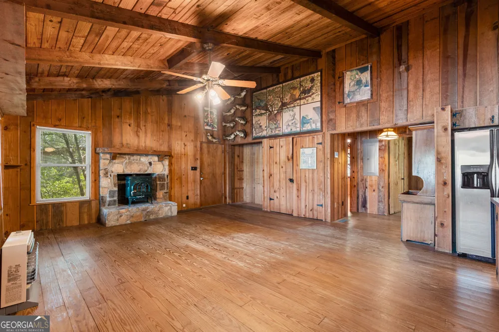 30 Peachtree DR Sharpsburg, GA 30277