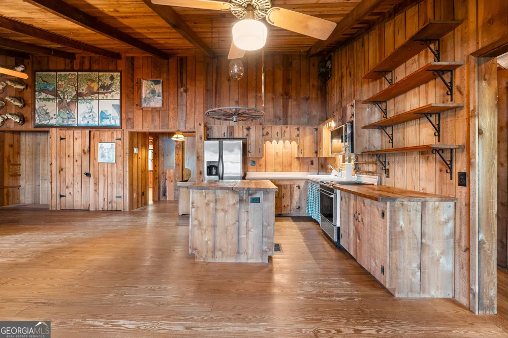 30 Peachtree DR Sharpsburg, GA 30277