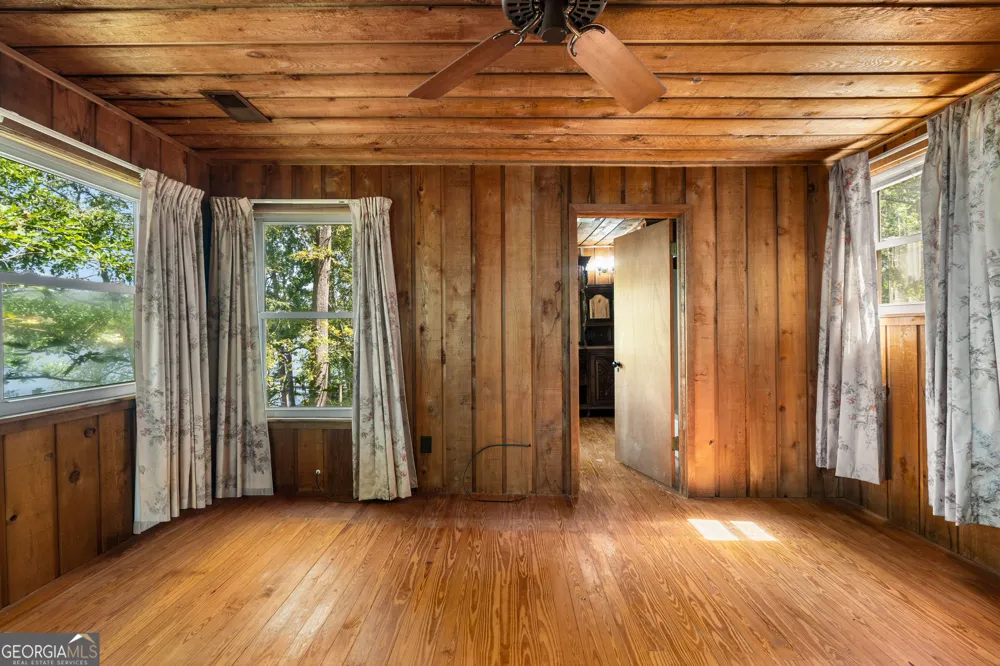 30 Peachtree DR Sharpsburg, GA 30277
