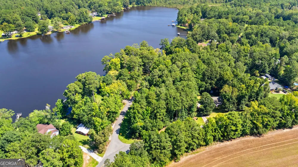 30 Peachtree DR Sharpsburg, GA 30277