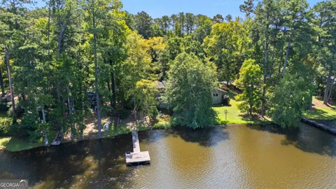 30 Peachtree DR