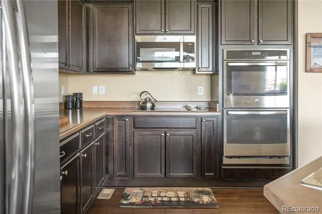 10293 Norfolk Street Commerce City, CO 80022