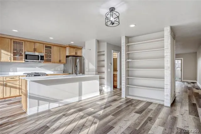 935 Pennsylvania Street #8 Denver, CO 80203