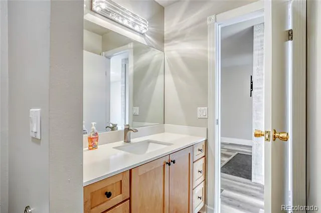 935 Pennsylvania Street #8 Denver, CO 80203