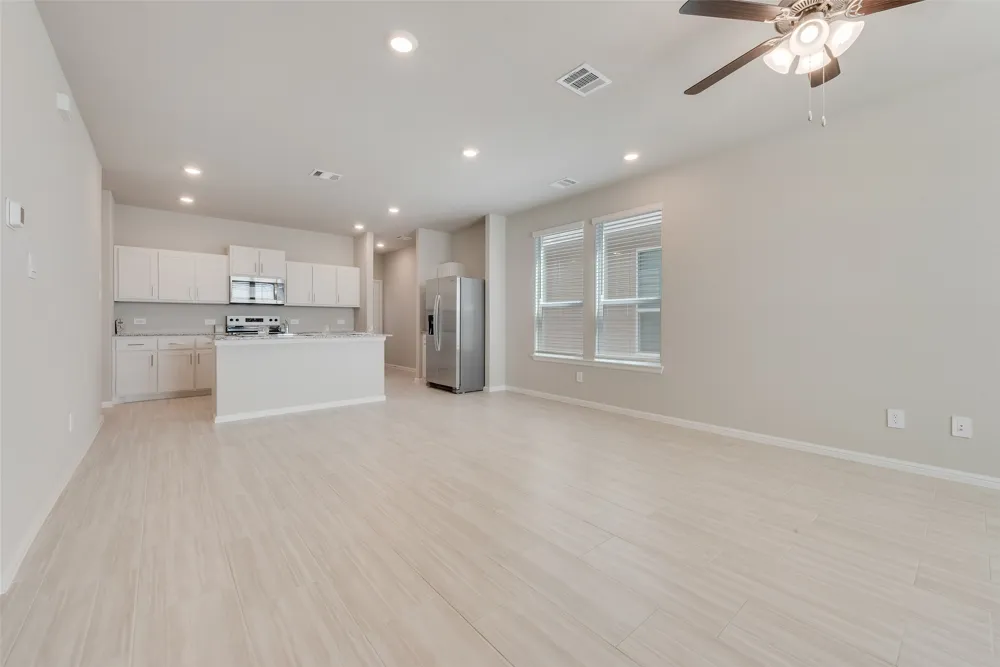 3029 Strawberry Farm Lane Fort Worth, TX 76140