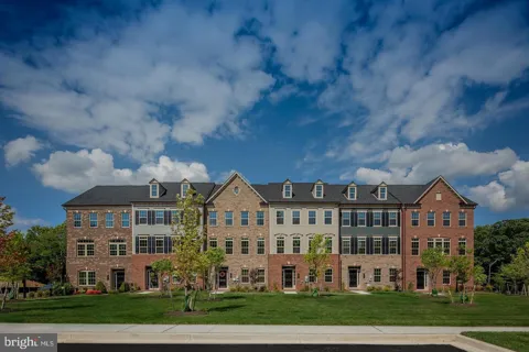 52 WEDGE WAY #6