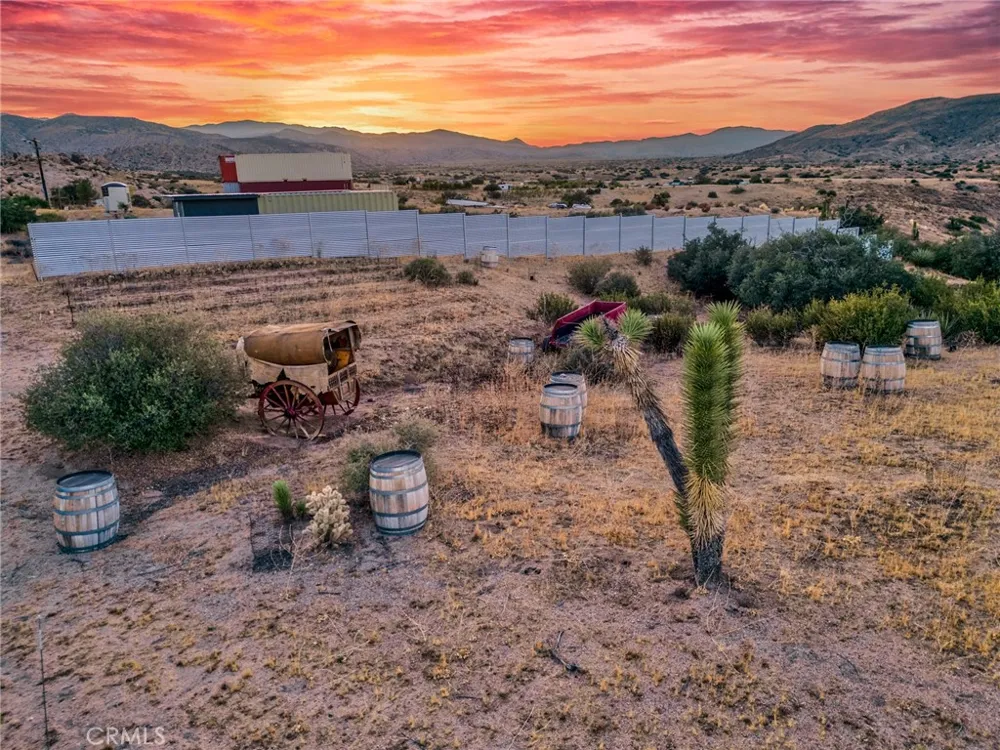 5430 Red Ryder Road Pioneertown, CA 92268