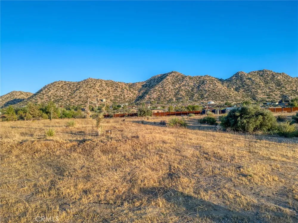 5430 Red Ryder Road Pioneertown, CA 92268