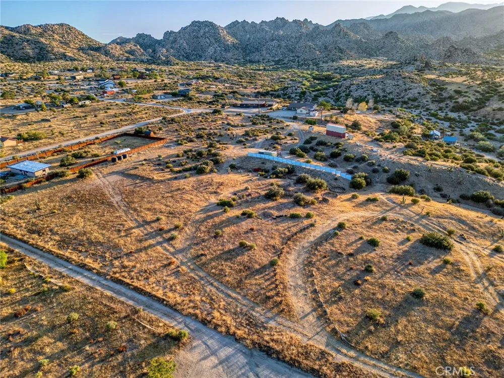 5430 Red Ryder Road Pioneertown, CA 92268