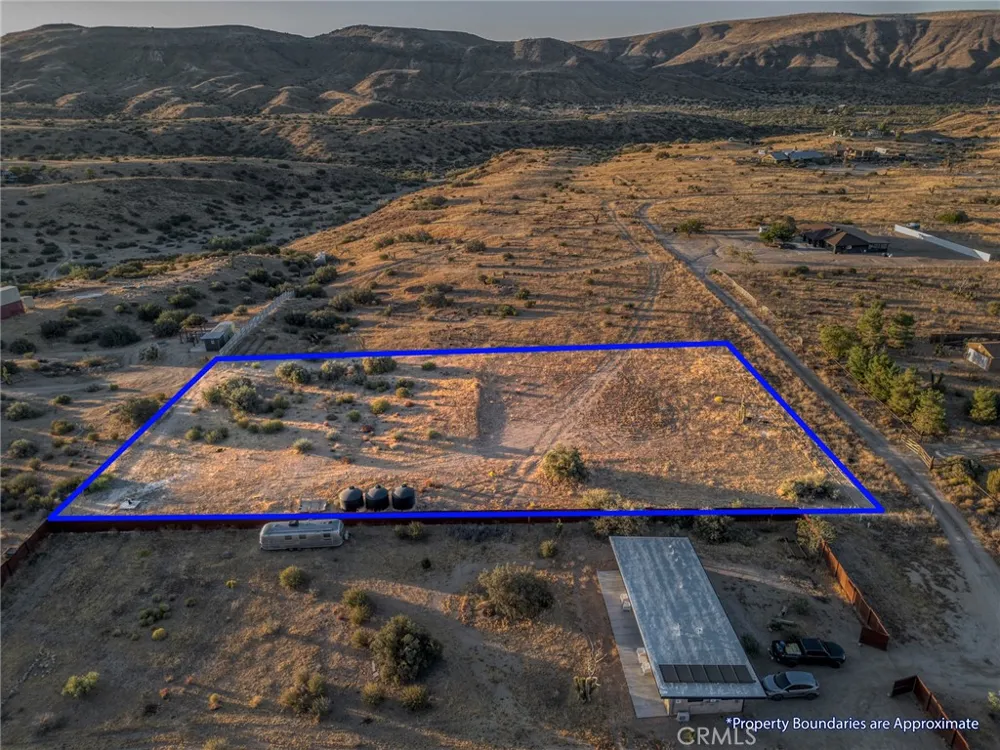5450 Red Ryder Road Pioneertown, CA 92268