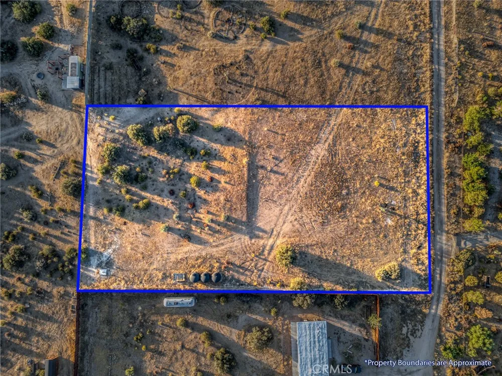 5450 Red Ryder Road Pioneertown, CA 92268