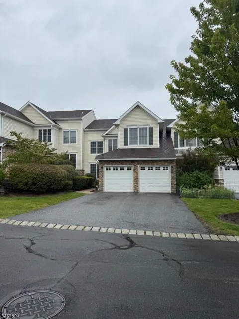 86 Briar Ct