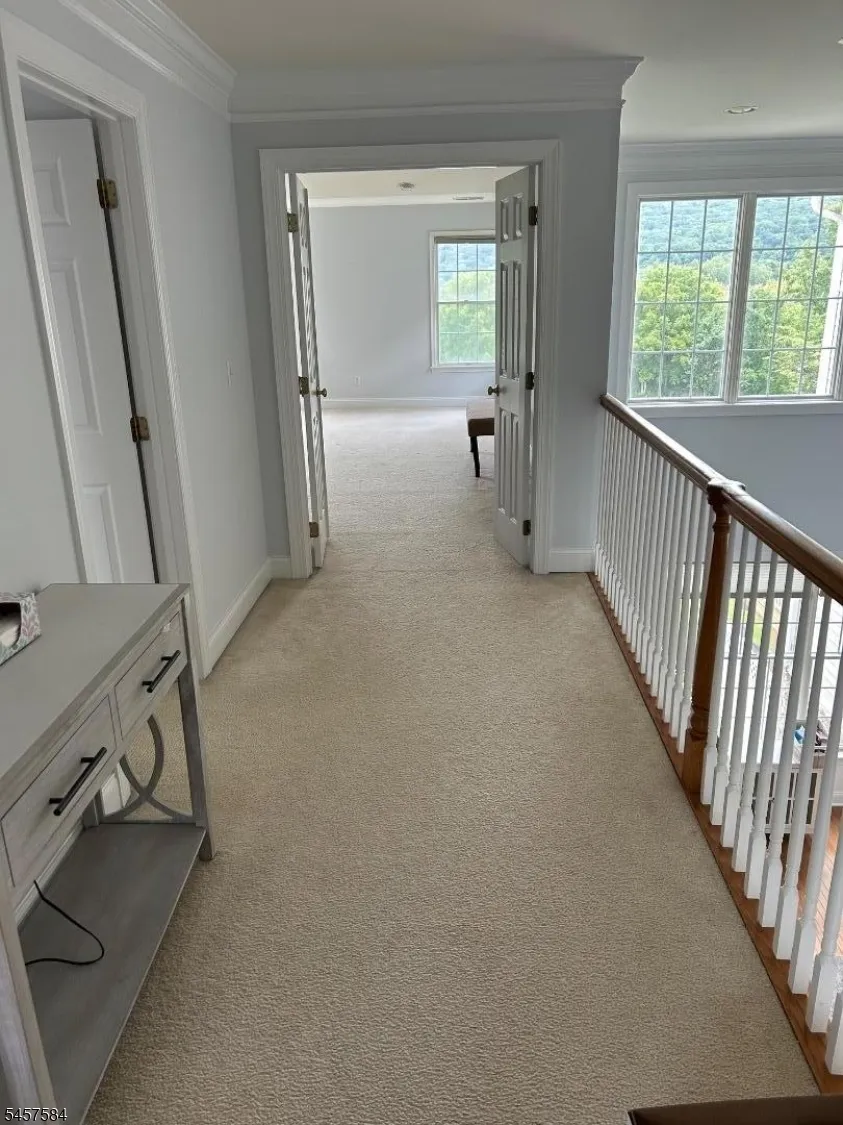 86 Briar Ct Hardyston, NJ 07419