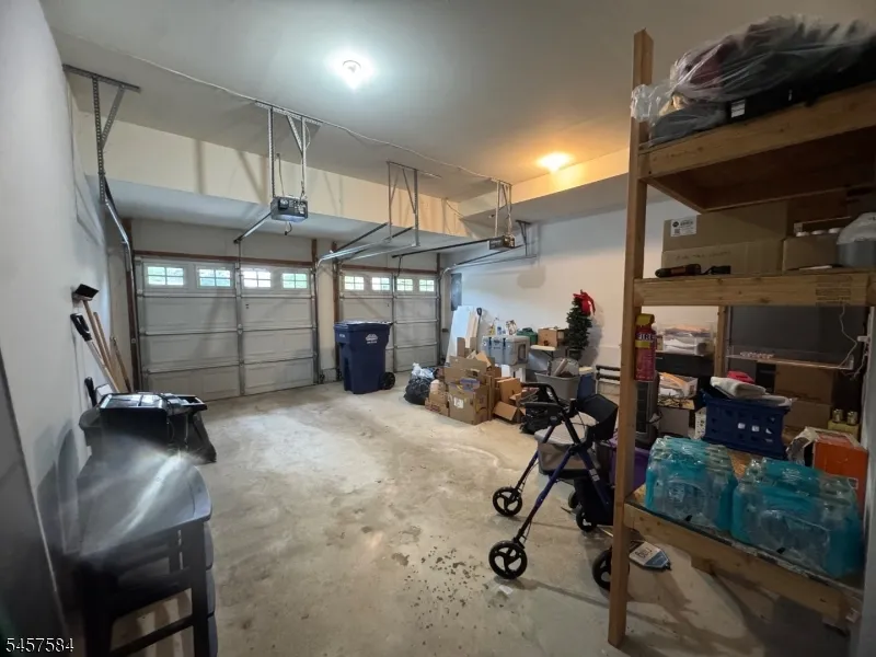 86 Briar Ct Hardyston, NJ 07419