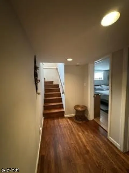 216 Hillcrest Ave Old Bridge, NJ 08879
