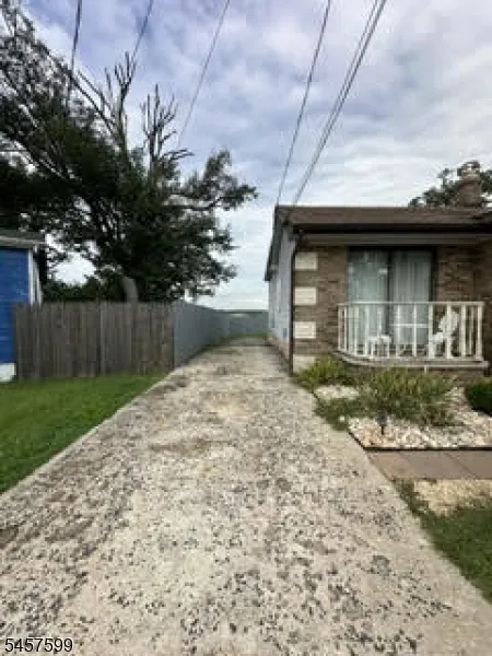 216 Hillcrest Ave Old Bridge, NJ 08879