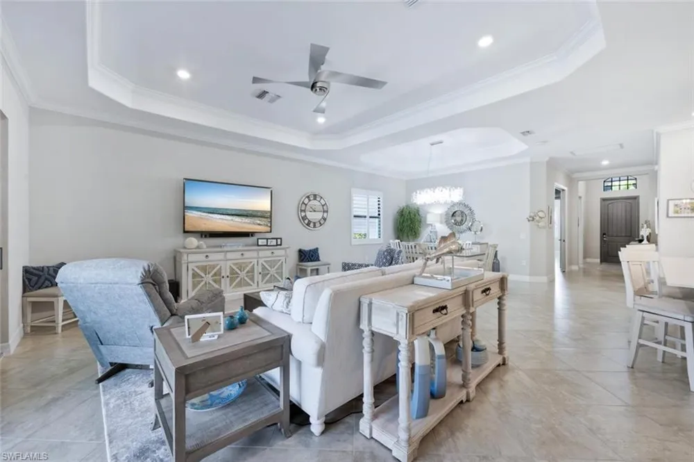 1831 Mustique Street Naples, FL 34120