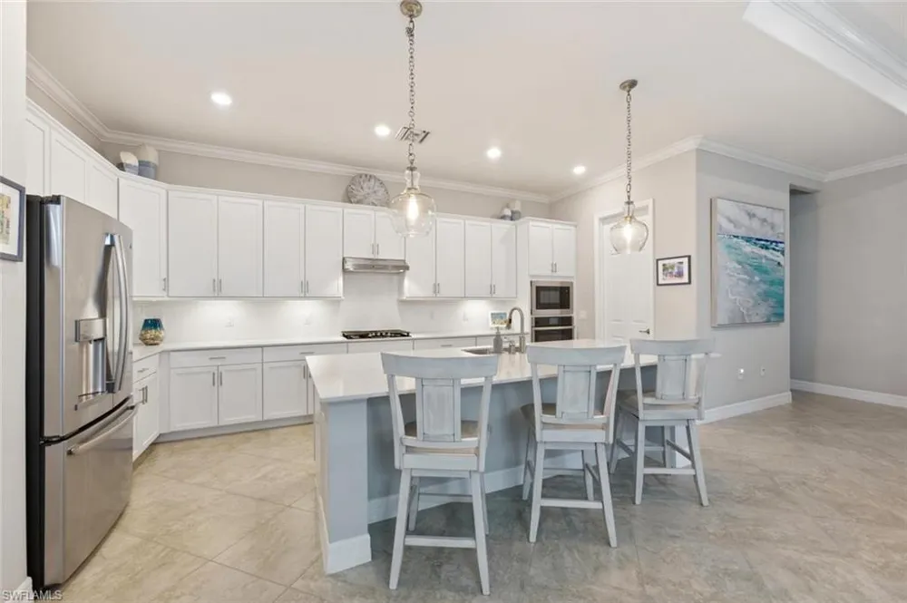 1831 Mustique Street Naples, FL 34120