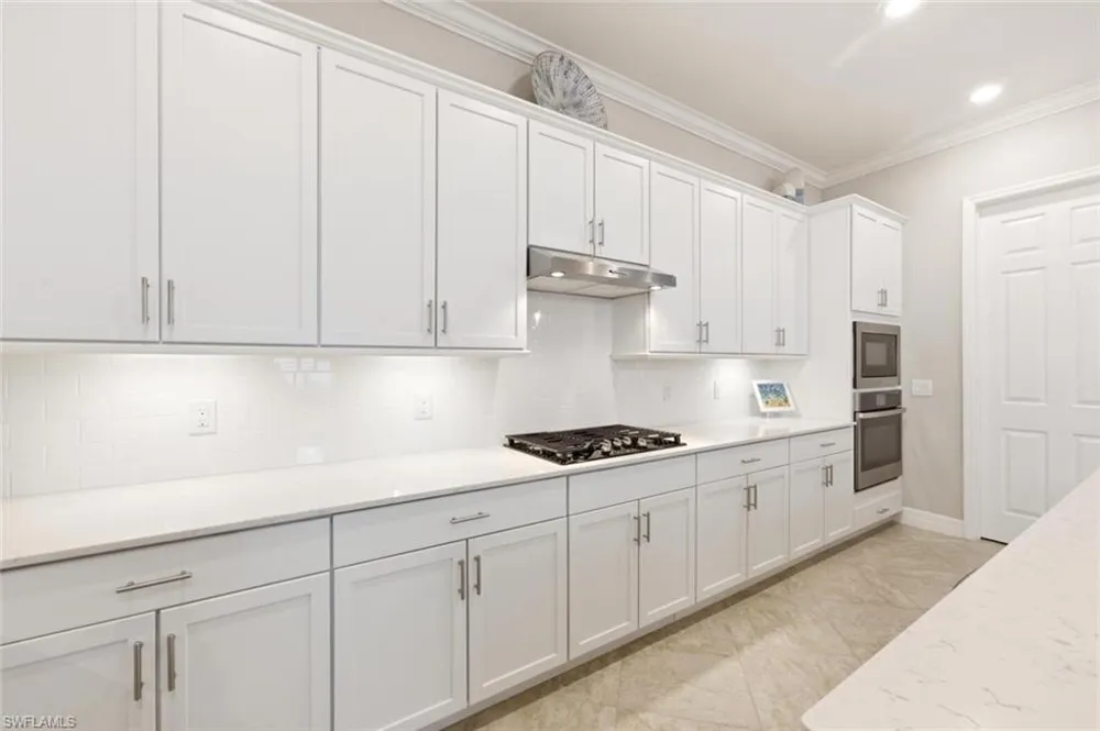 1831 Mustique Street Naples, FL 34120