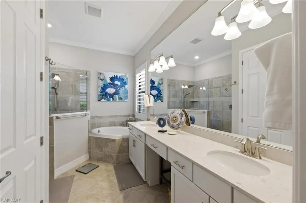 1831 Mustique Street Naples, FL 34120