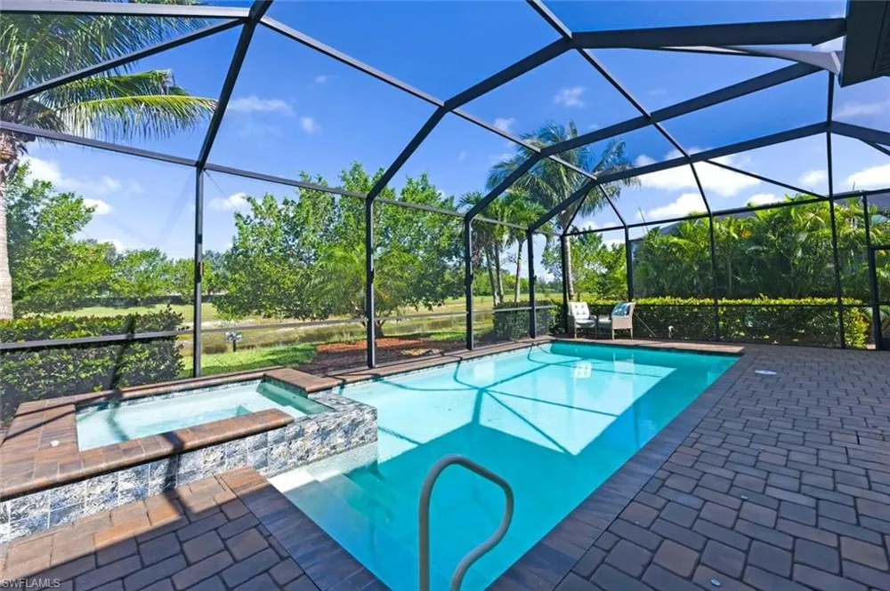 1831 Mustique Street Naples, FL 34120